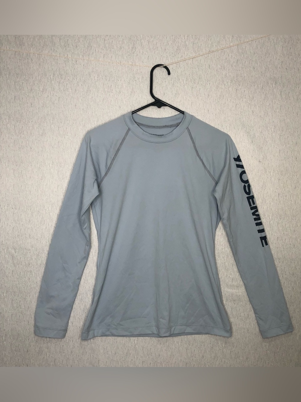 James Perse Yosemite Women’s Long Sleeve Top Size 3 UPF 40 High Performance Gray